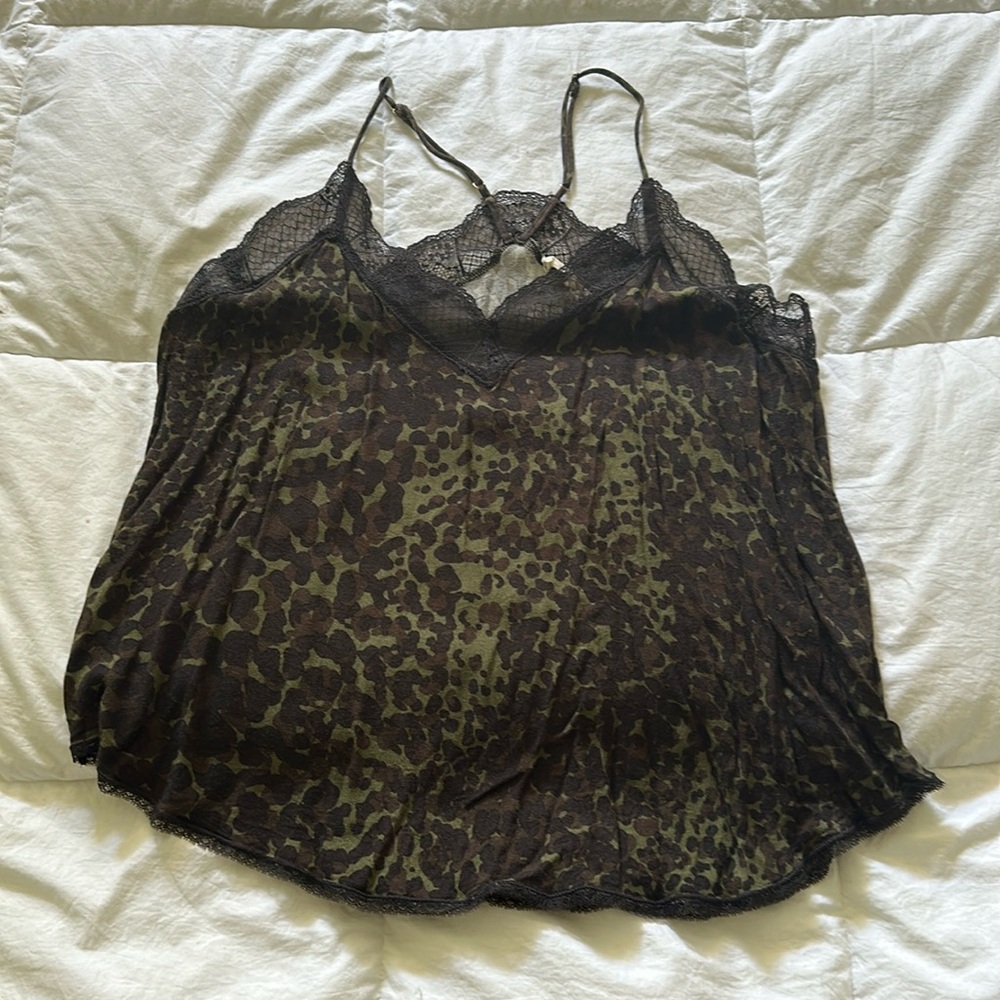 Vici Lovestitch Cami